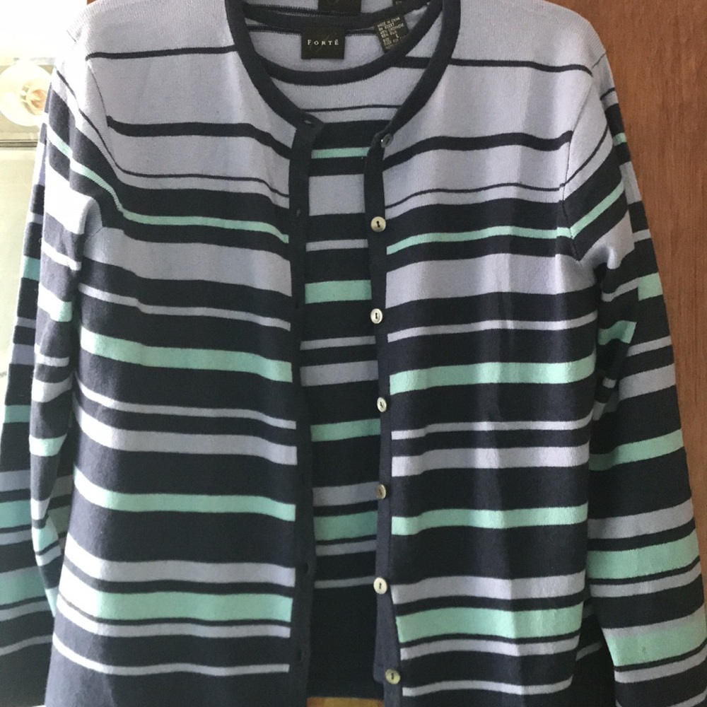 Stripe 2-Piece Sweater Set Size L